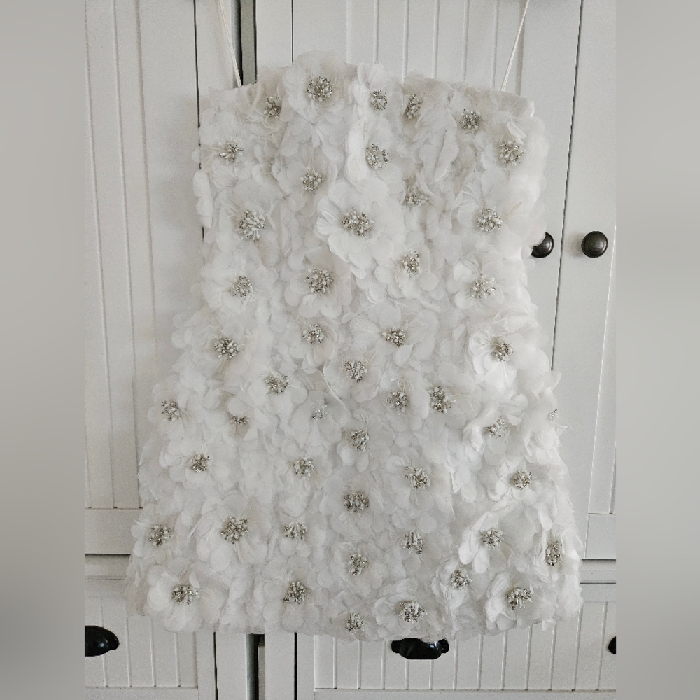 NWT Alice + Olivia White Floral Kids Dress